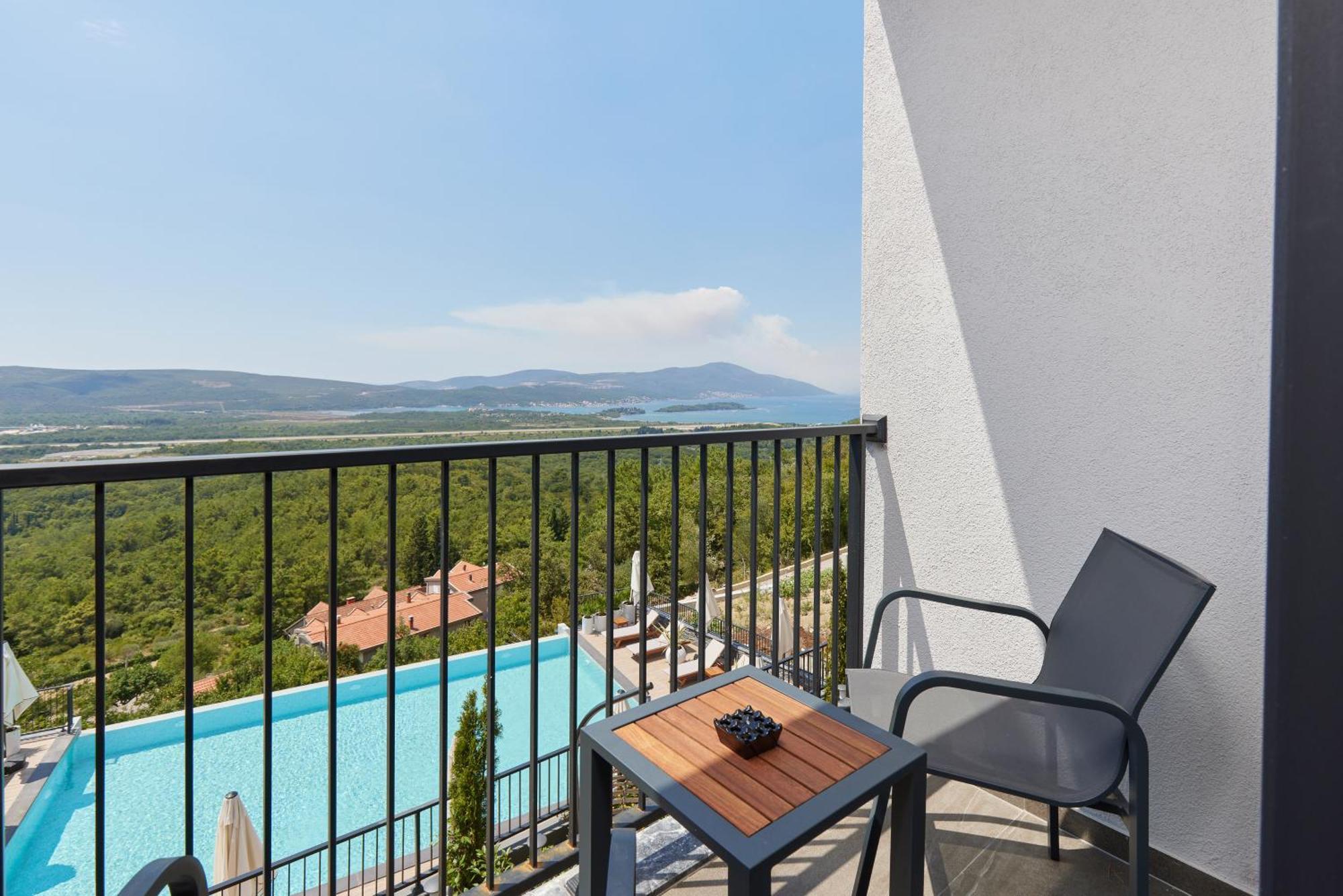 Bayview Hills Luxury Residences Tivat Kültér fotó