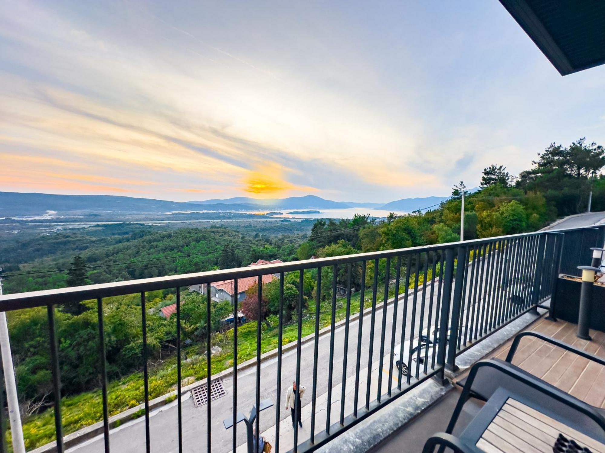 Bayview Hills Luxury Residences Tivat Kültér fotó